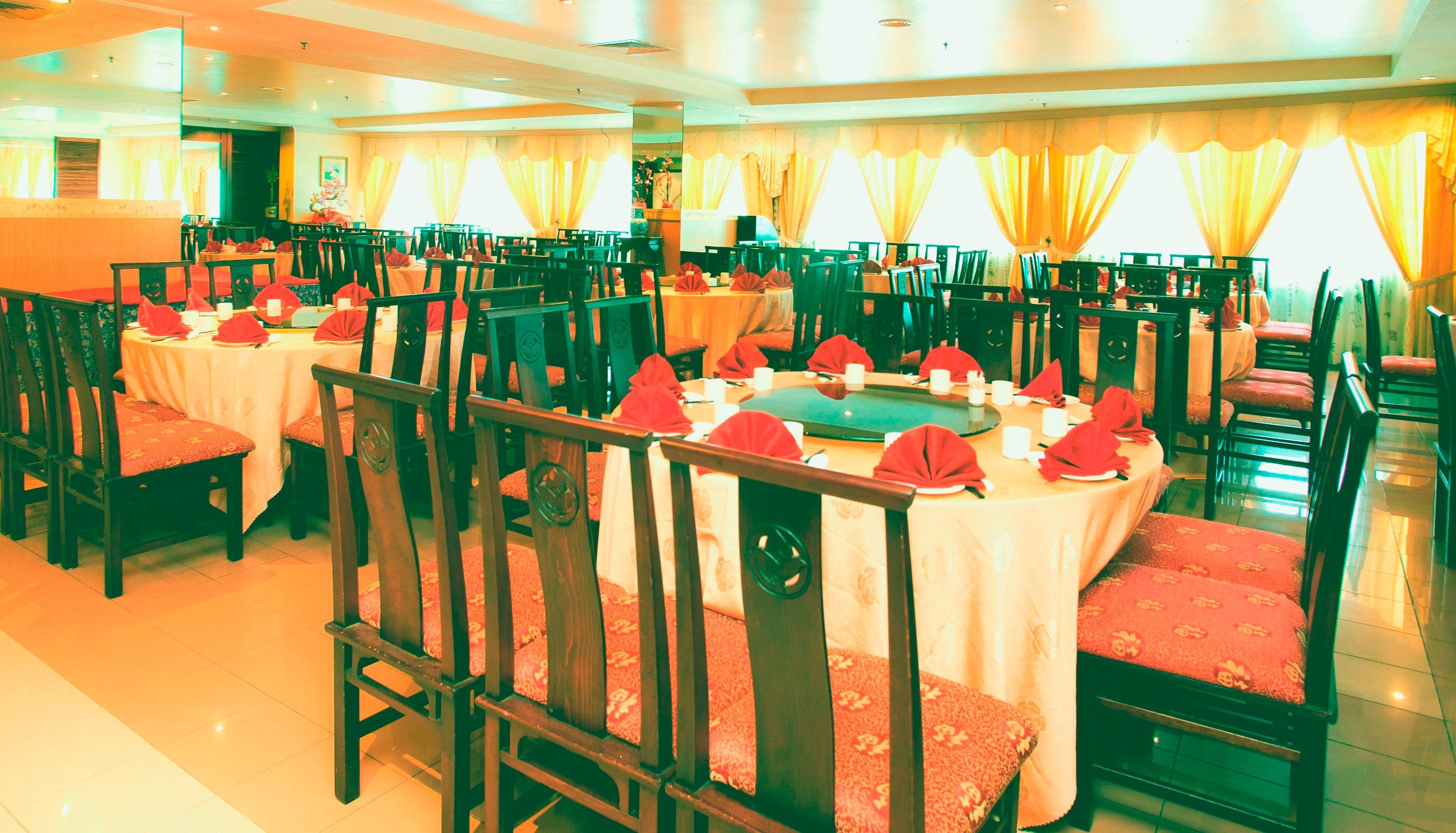 Mega Hotel Sdn Bhd Miri Extérieur photo