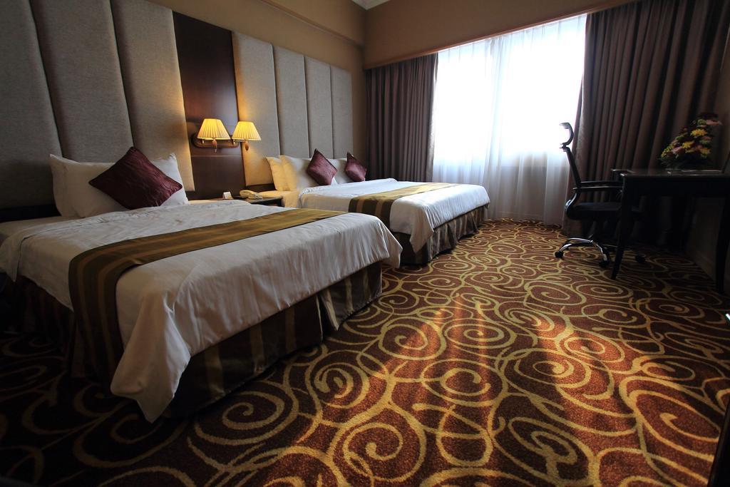 Mega Hotel Sdn Bhd Miri Chambre photo